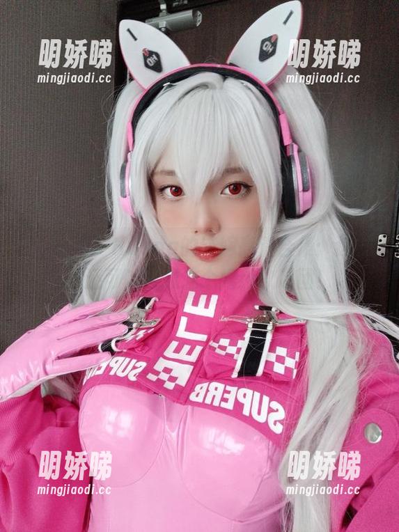Messie Huang的花嫁高清合集：这衣服还可以再成立个婚纱歌唱团！